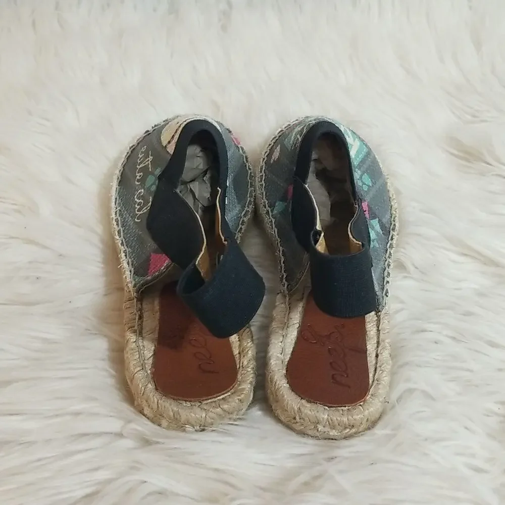Neef Brave Kitty Love Espadrille Sling Platforms - New In Box - Size 37 (US 7)